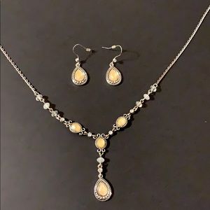Necklace and Earrings set